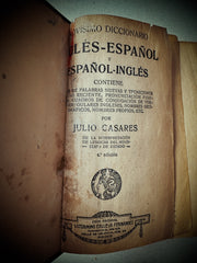 Novísimo Diccionario Inglés–Español y Español–Inglés – Julio Casares, 4th Edition (Madrid, Saturnino Calleja, ca. early 1900s)